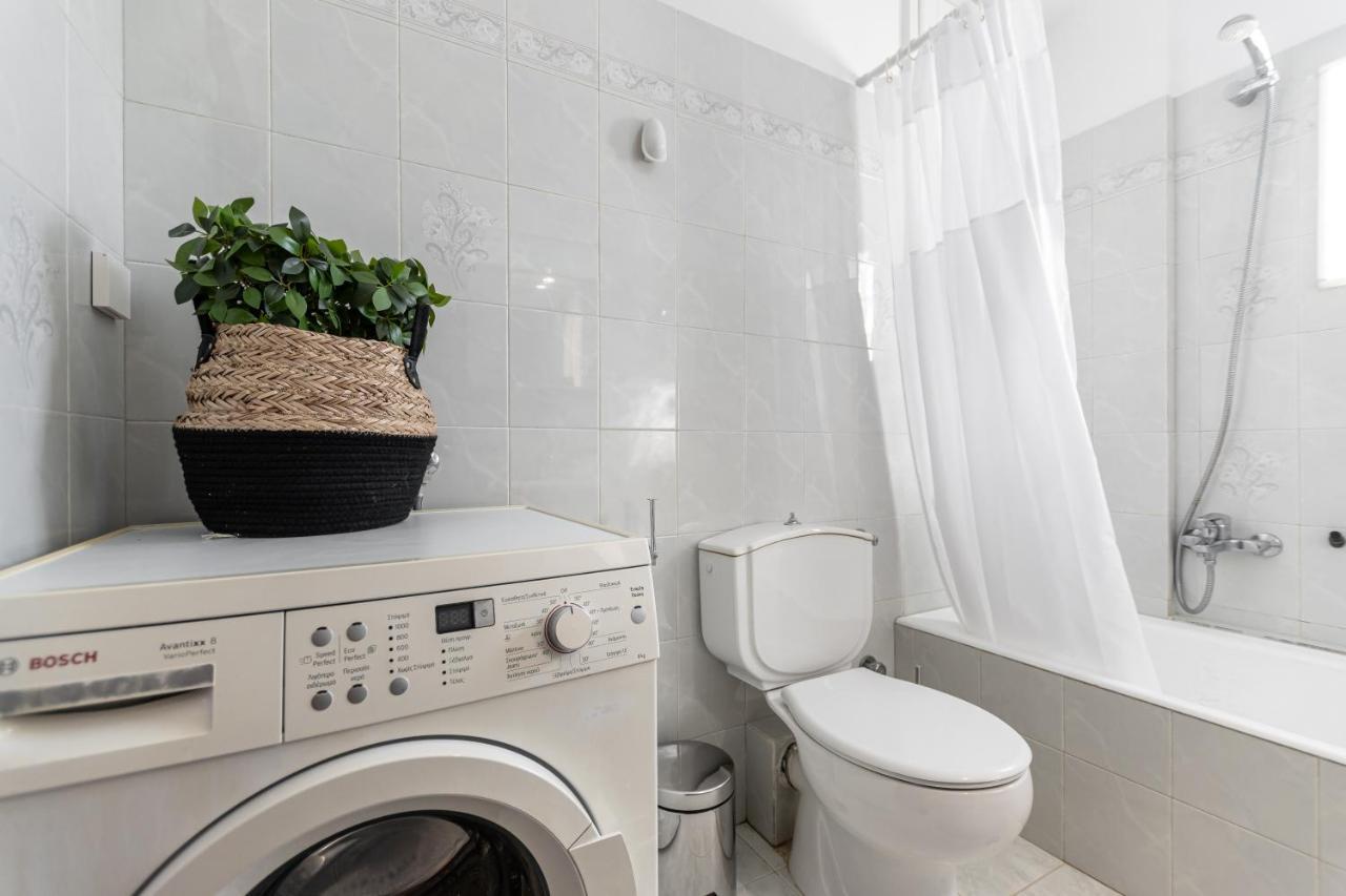 Nick & Debbie'S Two-Storey Apartment Mélanes エクステリア 写真
